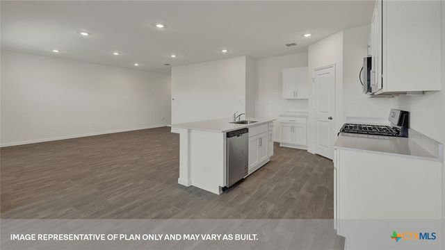 216 LAS LOMAS Street, San Marcos, TX 78666