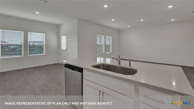 216 LAS LOMAS Street, San Marcos, TX 78666