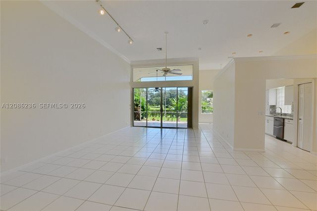 11622 Creekside Dr, Boynton Beach, FL 33437