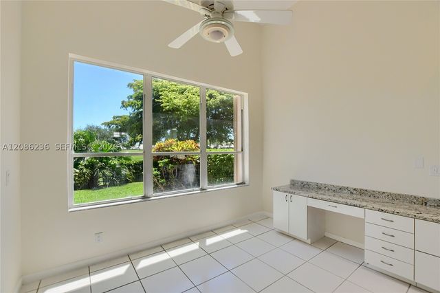 11622 Creekside Dr, Boynton Beach, FL 33437