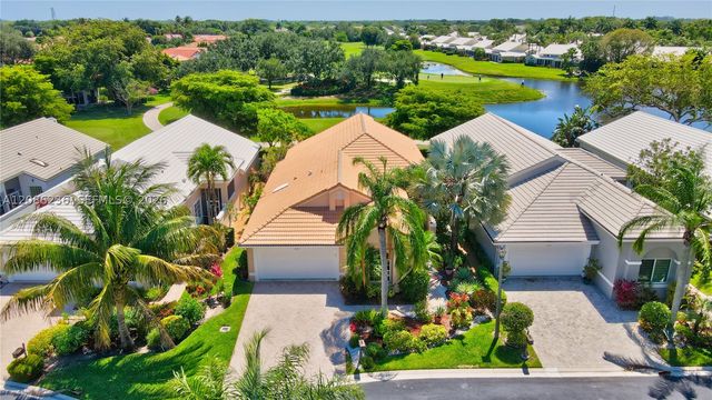 11622 Creekside Dr, Boynton Beach, FL 33437