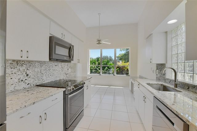 11622 Creekside Dr, Boynton Beach, FL 33437