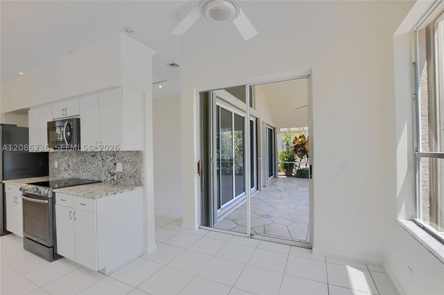 11622 Creekside Dr, Boynton Beach, FL 33437