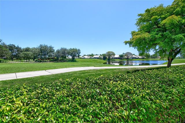11622 Creekside Dr, Boynton Beach, FL 33437