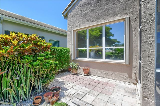11622 Creekside Dr, Boynton Beach, FL 33437