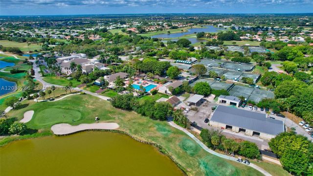 11622 Creekside Dr, Boynton Beach, FL 33437
