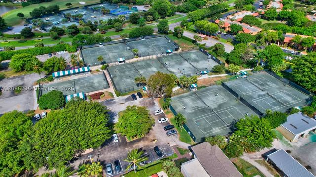 11622 Creekside Dr, Boynton Beach, FL 33437