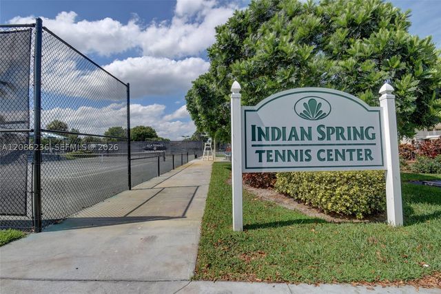 11622 Creekside Dr, Boynton Beach, FL 33437