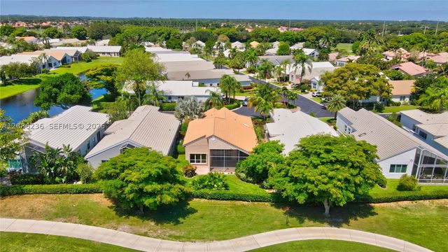 11622 Creekside Dr, Boynton Beach, FL 33437