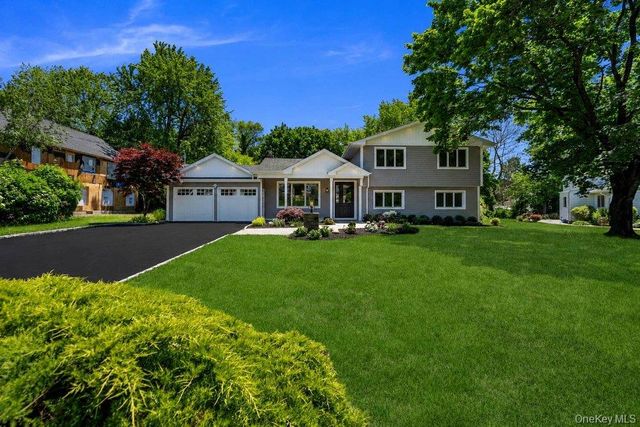 43 Bucknell Drive, Plainview, NY 11803