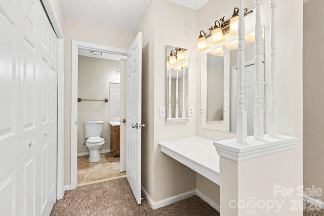 544 Lex Drive, Charlotte, NC 28262
