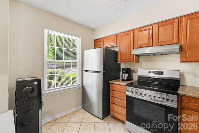 544 Lex Drive, Charlotte, NC 28262