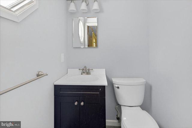 113 LUBBERS LN, Manahawkin, NJ 08050