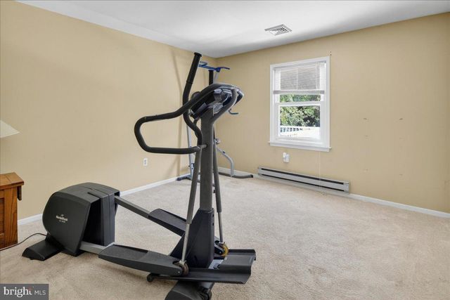 113 LUBBERS LN, Manahawkin, NJ 08050