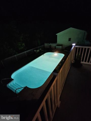 113 LUBBERS LN, Manahawkin, NJ 08050