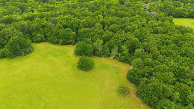 7635 County Road 4209, Campbell, TX 75422