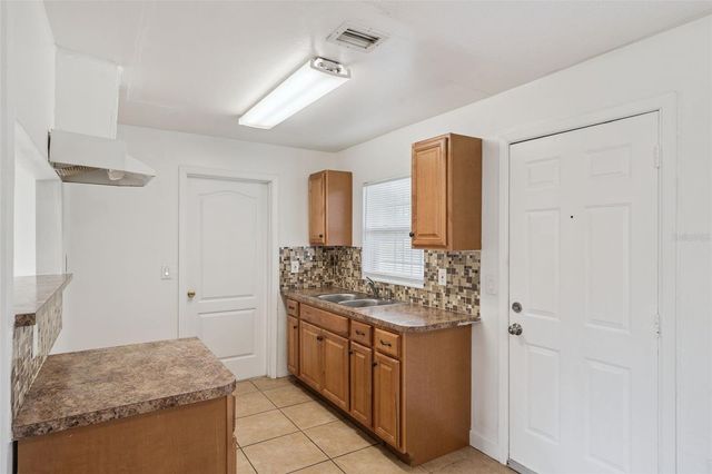 715 S WESTMORELAND DRIVE, Orlando, FL 32805