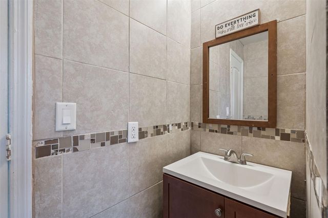 715 S WESTMORELAND DRIVE, Orlando, FL 32805