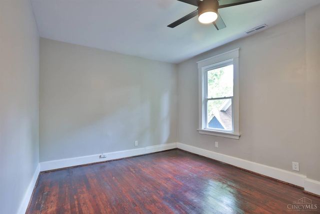 2915 Fischer Place, Cincinnati, OH 45211