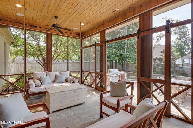 111 Wingspan Way, Madison, MS 39110