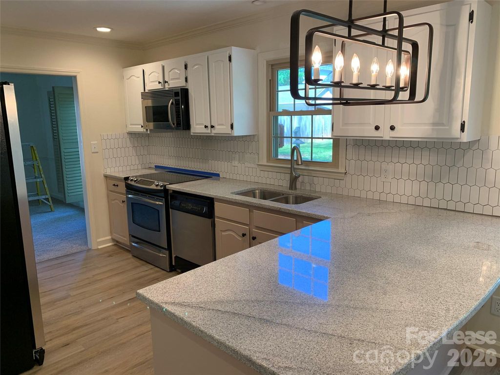 16518 Greenfarm Road, Huntersville, NC 28078