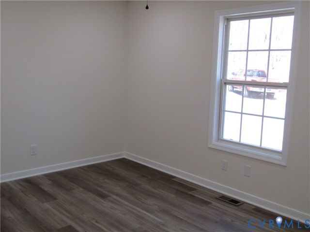 5705 Community House Rd, Columbia, VA 23038