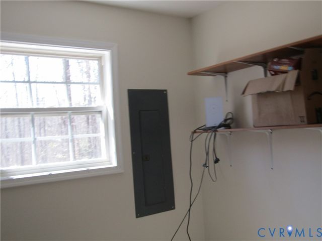 5705 Community House Rd, Columbia, VA 23038