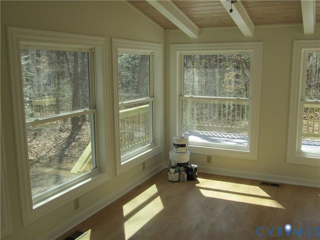 5705 Community House Rd, Columbia, VA 23038