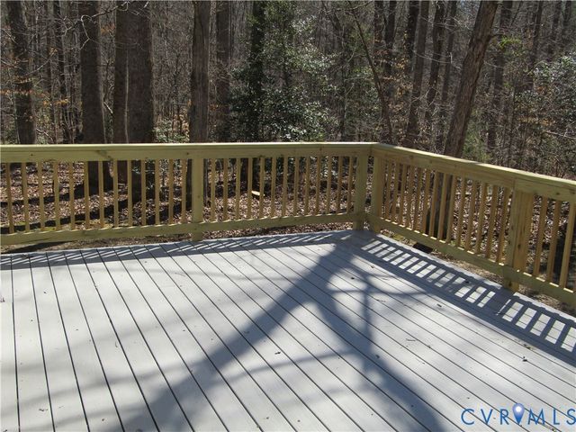 5705 Community House Rd, Columbia, VA 23038