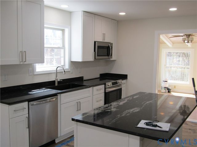 5705 Community House Rd, Columbia, VA 23038