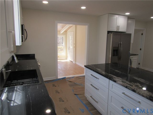 5705 Community House Rd, Columbia, VA 23038