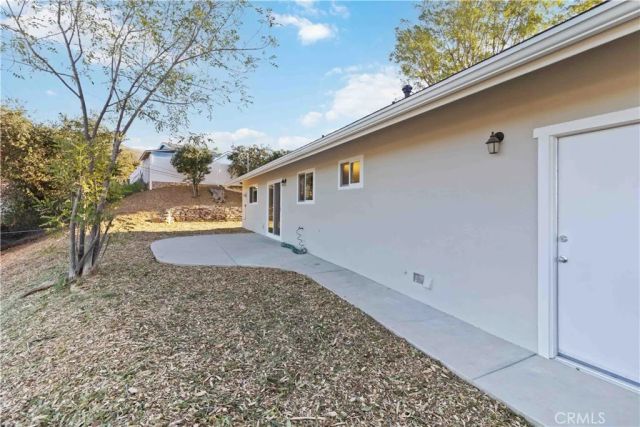 2453 Los Feliz, Thousand Oaks, CA 91362