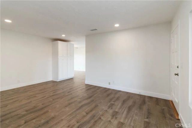 2453 Los Feliz, Thousand Oaks, CA 91362