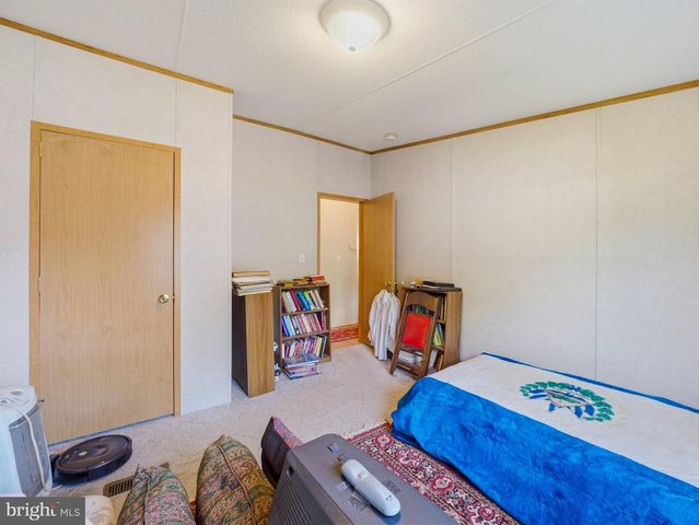 17002 OAKLEIGH WAY, Hagerstown, MD 21740