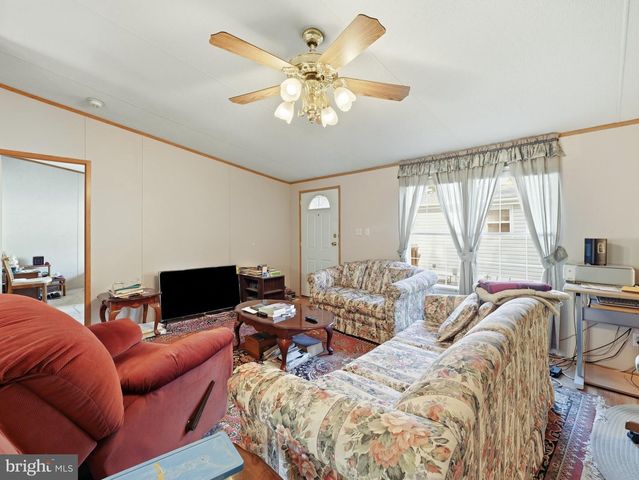17002 OAKLEIGH WAY, Hagerstown, MD 21740