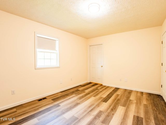 439 Austin Circle, Rogersville, TN 37857