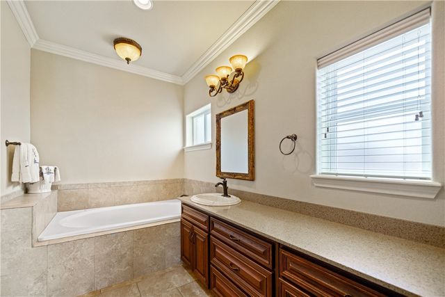 4101 Saddlewood Dr, Corpus Christi, TX 78413