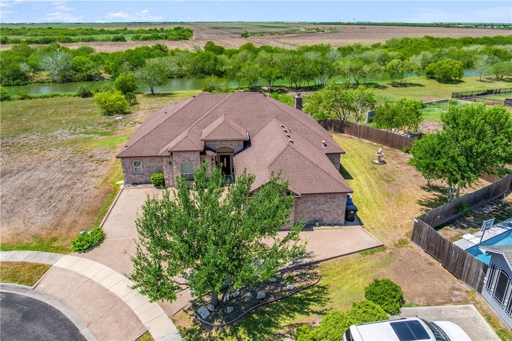 4101 Saddlewood Dr, Corpus Christi, TX 78413 — photo 2