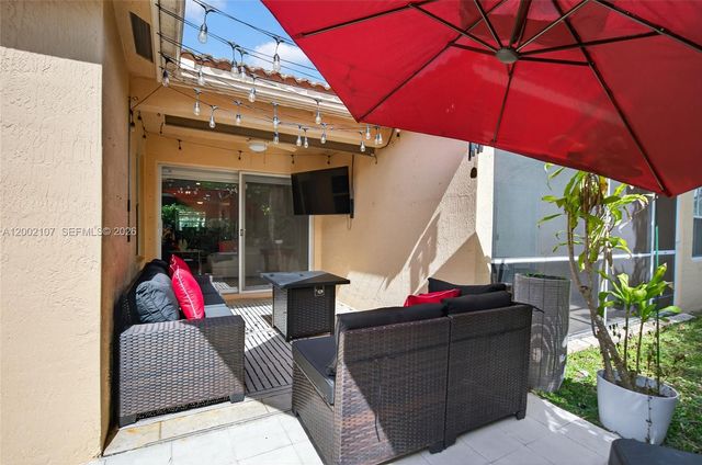 1956 Pisces Ter 1956, Weston, FL 33327