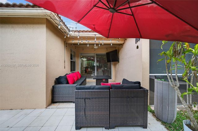 1956 Pisces Ter 1956, Weston, FL 33327