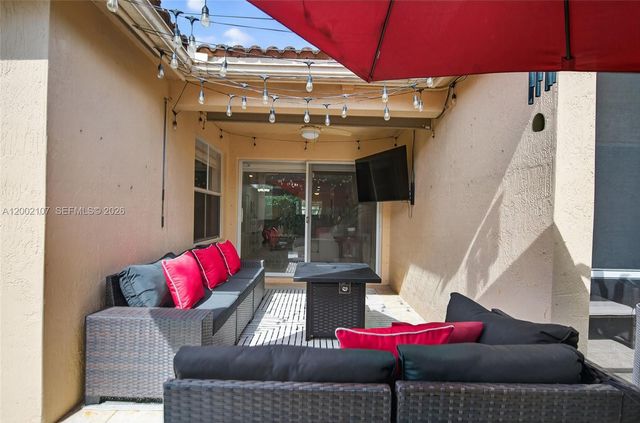 1956 Pisces Ter 1956, Weston, FL 33327