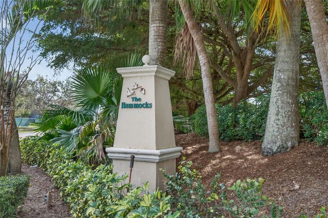 1956 Pisces Ter 1956, Weston, FL 33327