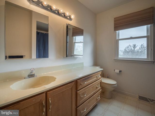 11 BUCK RUN, Mohnton, PA 19540