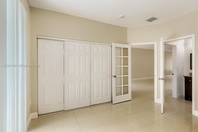 7663 N Southwood, Davie, FL 33328