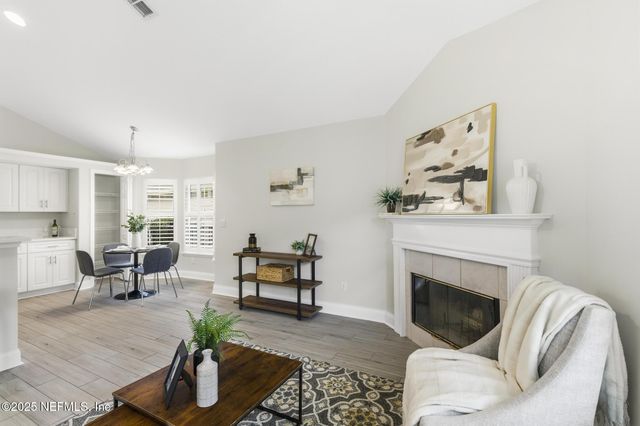 701 LAKE STONE Circle, Ponte Vedra Beach, FL 32082