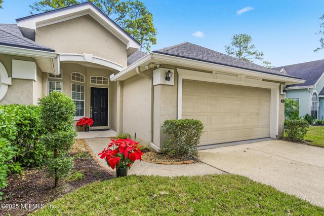 701 LAKE STONE Circle, Ponte Vedra Beach, FL 32082