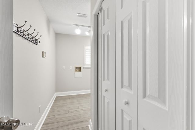 701 LAKE STONE Circle, Ponte Vedra Beach, FL 32082