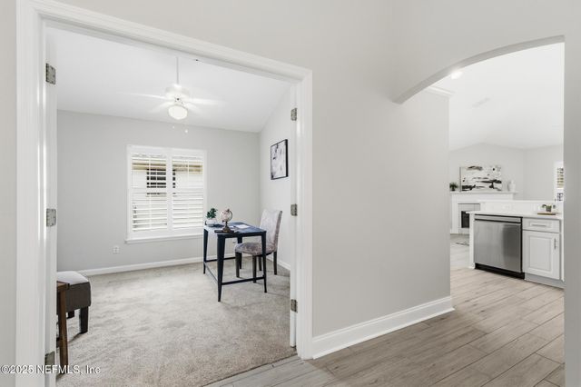 701 LAKE STONE Circle, Ponte Vedra Beach, FL 32082