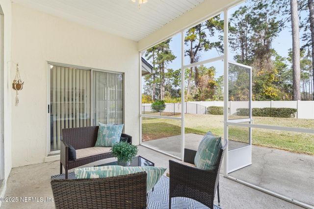 701 LAKE STONE Circle, Ponte Vedra Beach, FL 32082