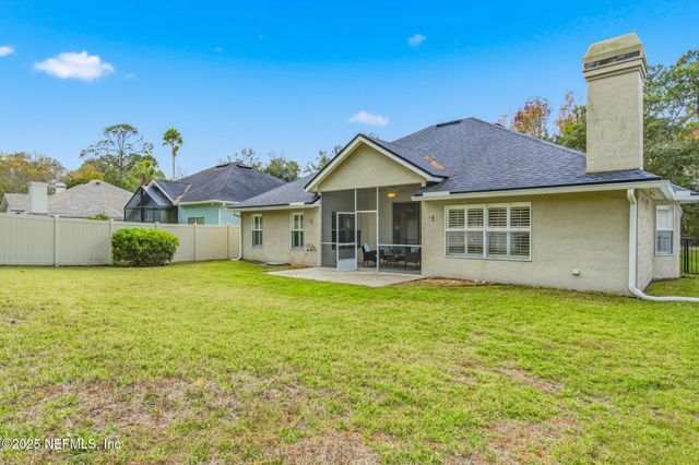 701 LAKE STONE Circle, Ponte Vedra Beach, FL 32082
